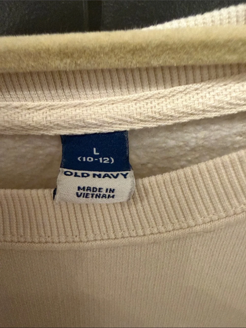 Girls Old Navy Sweatshirt